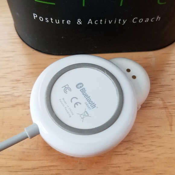 Lumolift Posture and Activity Coach - Picture 2 of 9